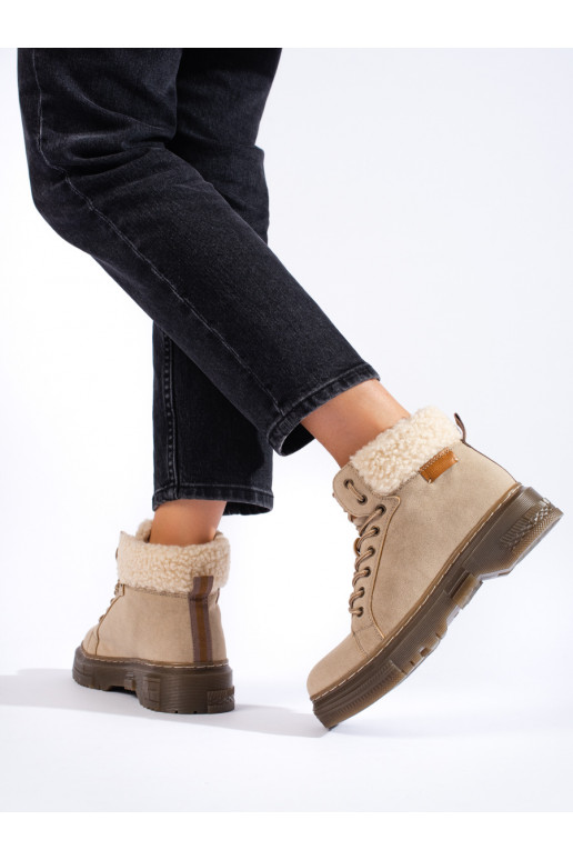 smilšu krāsas  sieviešu apavi  ar kažokādu