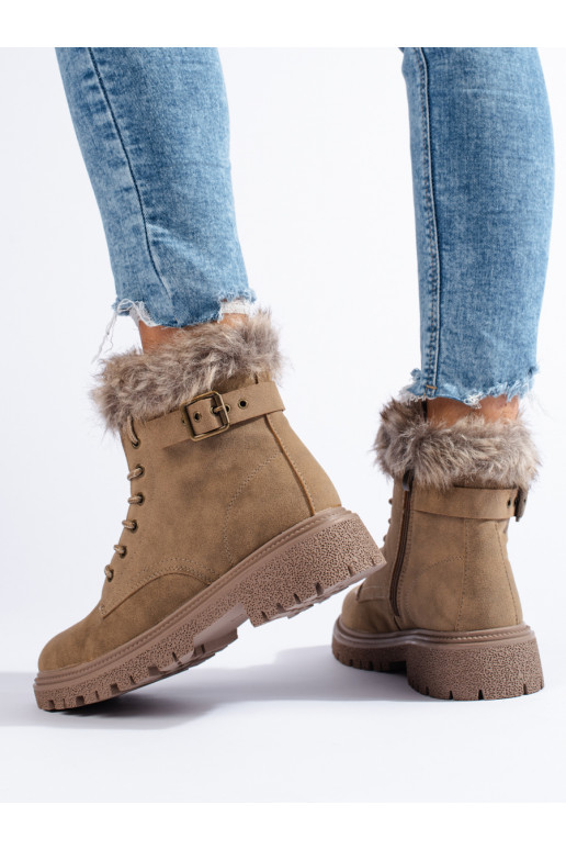  Zābaki ar kažokādu 