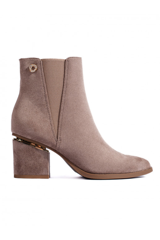 zamšādas sieviešu zābaki  