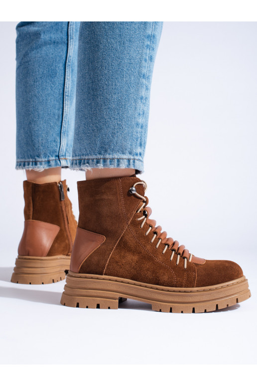 brūnas krāsas zābaki 