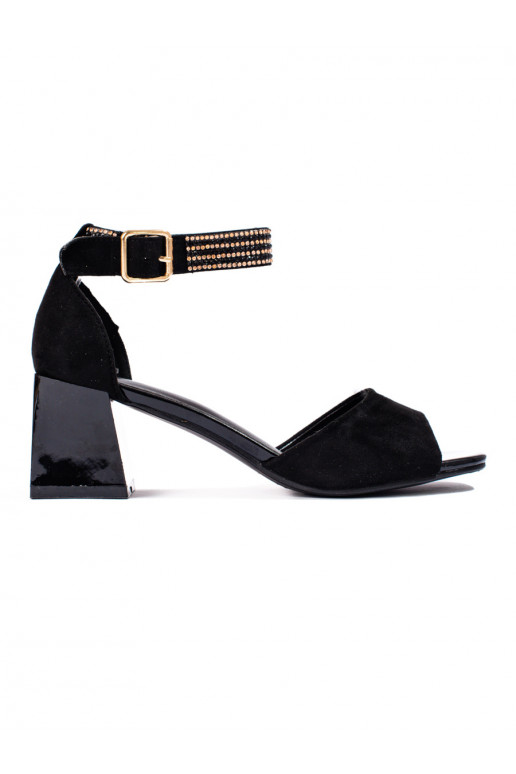 Melns kurpes   Melns kurpes