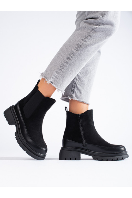 Melns  zābaki  Vinceza