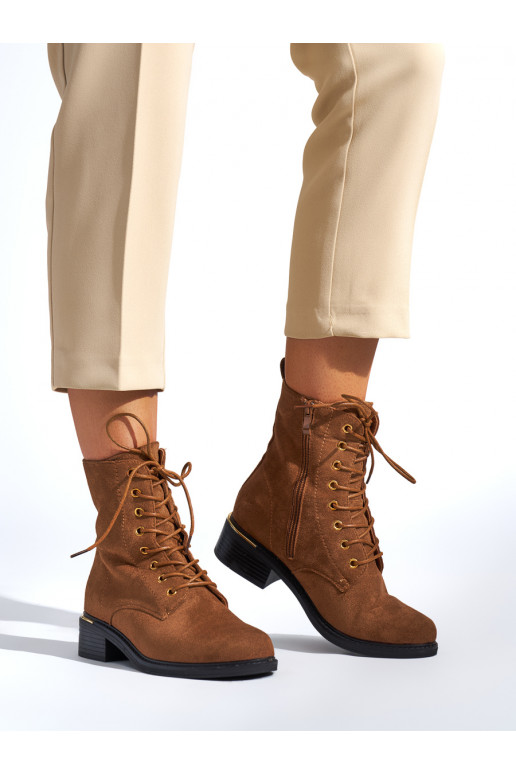 brūnas krāsas sieviešu zābaki  