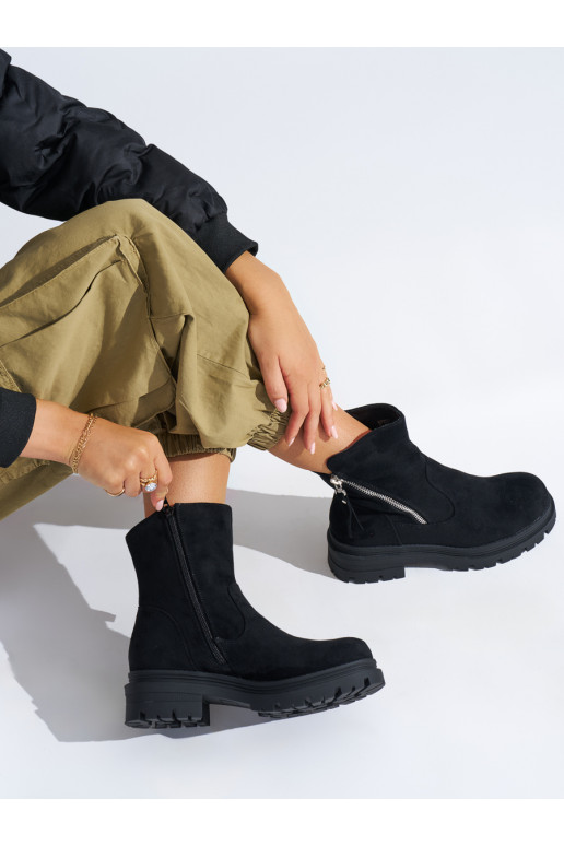 Melns sieviešu zābaki z ozdobnym zamkiem