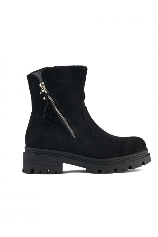 Melns sieviešu zābaki z ozdobnym zamkiem