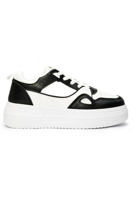 Melns   sieviešu apavi  ar platformu