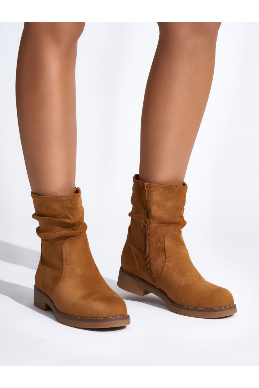 brūnas krāsas sieviešu zābaki