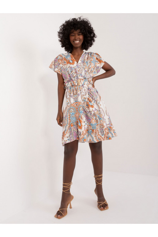 Kleita gaiši bēša