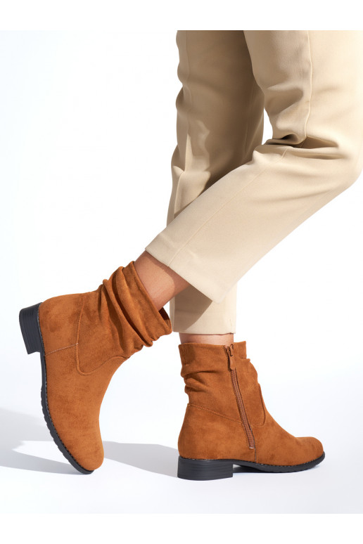 brūnas krāsas sieviešu zābaki