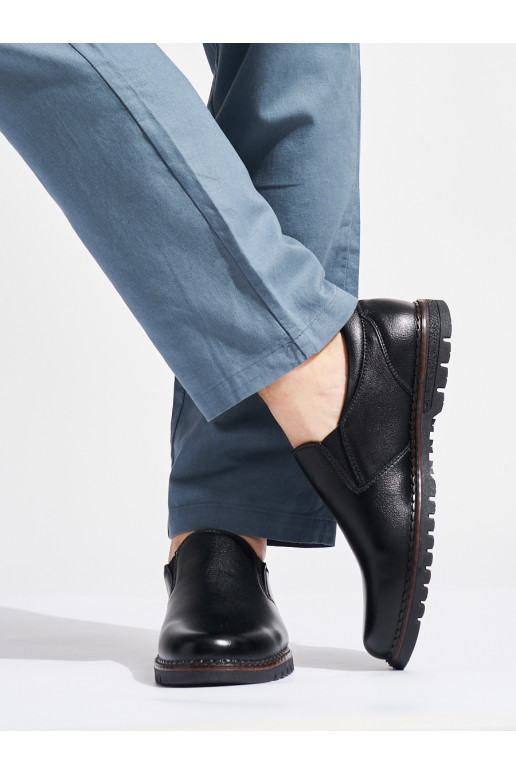  Melnas krāsas Apavi 