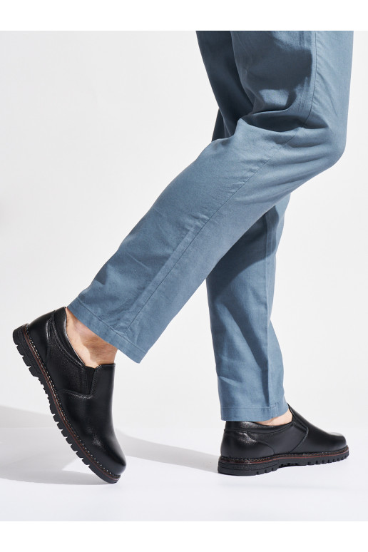  Melnas krāsas Apavi 