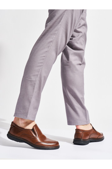 brūnas krāsas kurpes