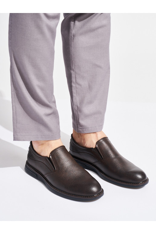  brūnas krāsas kurpes