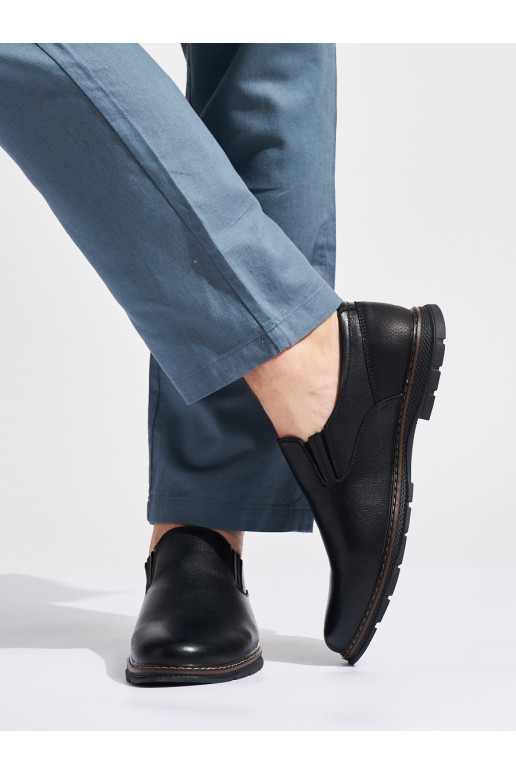  Melnas krāsas kurpes