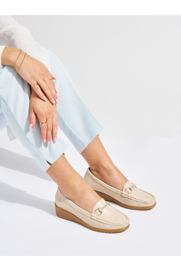 smilšu krāsas  mokasīni  ze m zdobieniem