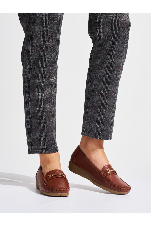 brūnas krāsas sieviešu mokasīni ze zdobieniem