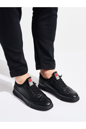 Melns  sporta apaviy  2