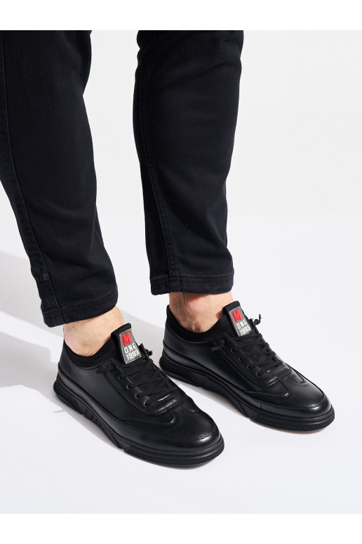 Melns  sporta apaviy 