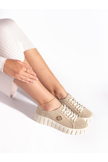 Ziloņkaula krāsas kurpes ar platformu  j