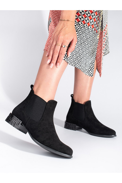 Melns   Sergio Leone