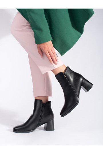 Melns sieviešu zābaki  2