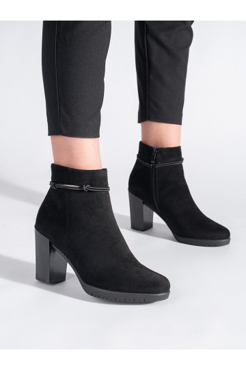 zamšādas   Sergio Leone 2