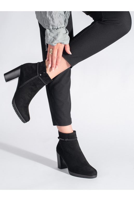 zamšādas   Sergio Leone