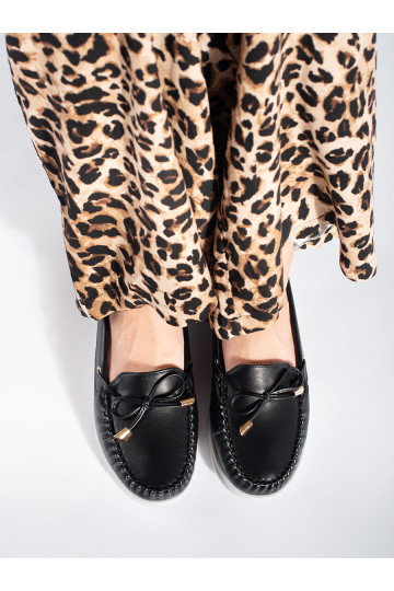 Melns Spīdīgi mokasīni 2