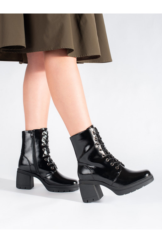   zābaki  Melnas krāsas Sergio Leone