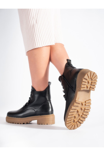 Melns  zābaki na j podeszwie Sergio Leone 2