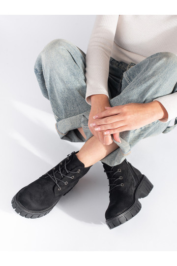 Melns  zābaki  Sergio Leone 2