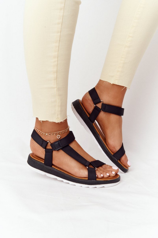 Sieviešu basenes melnas krāsas Stranger Sieviešu basenes melnas krāsas Stranger