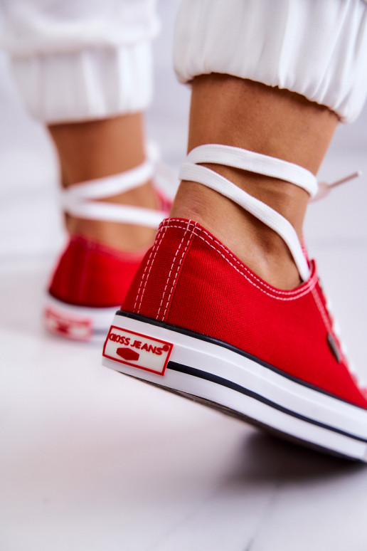 Klasiska modeļa brīvā laika apavi Cross Jeans JJ2R4010C sarkanas krāsas