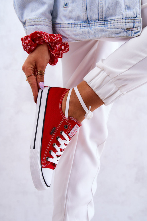 Klasiska modeļa brīvā laika apavi Cross Jeans JJ2R4010C sarkanas krāsas