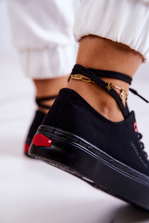 Klasiska modeļa brīvā laika apavi Cross Jeans JJ2R4019C melnas krāsas