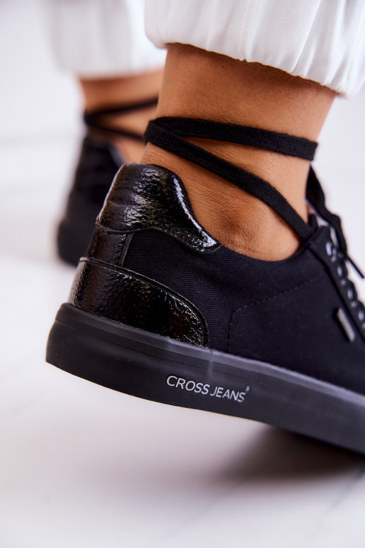 Sporta apavi šņorējami Cross Jeans JJ2R4039C melnas krāsas