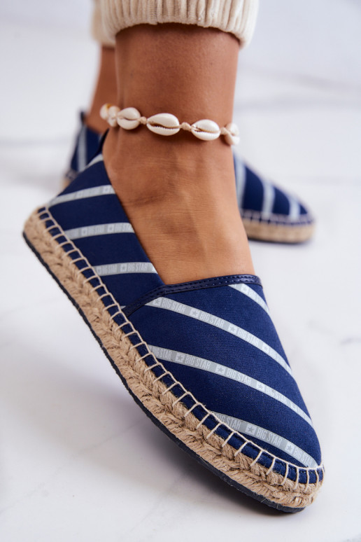 Klasiska modeļa espadrilles Big Star JJ274960 tumši zilas krāsas Klasiska modeļa espadrilles Big Star JJ274960 tumši zilas krāsas