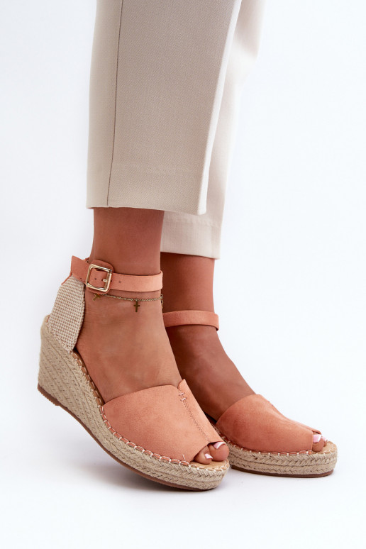 Ērtas ar platformus basenes Gaiši sārtas krāsas Dellia