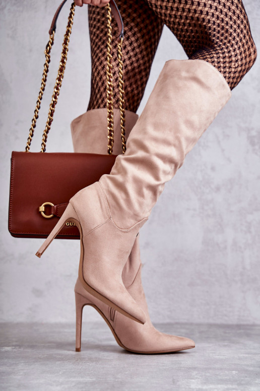 Klasiska modeļa zamšādas garie zābaki ar papēdi smilšu krāsas Ameya Klasiska modeļa zamšādas garie zābaki ar papēdi smilšu krāsas Ameya