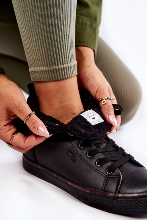 tõmblukuga Cross Jeans KK2R4058C melnas krāsas