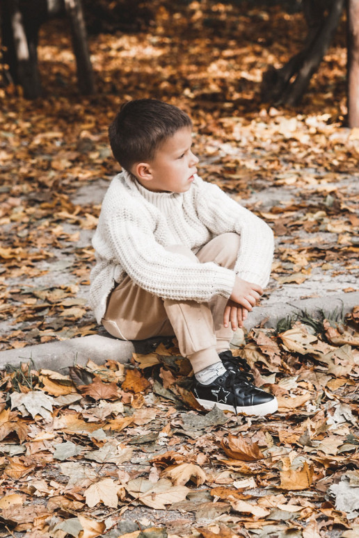 Bērnu sporta apavi šņorējami Big Star KK374223 melnas krāsas