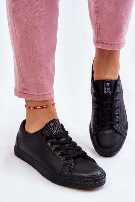 šņorējami Klasiska modeļa brīvā laika apavi melnas krāsas Misima