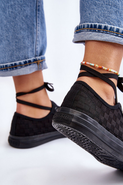 Klasiska modeļa sporta apavi ar līdzenu zoli Big Star LL274072 melnas krāsas