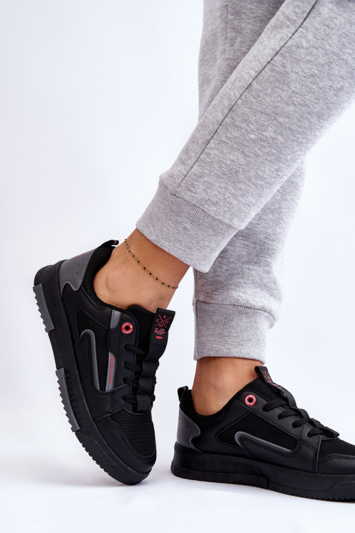 Sneakers modeļa apavi Cross Jeans LL2R4012C melnas krāsas Sneakers modeļa apavi Cross Jeans LL2R4012C melnas krāsas