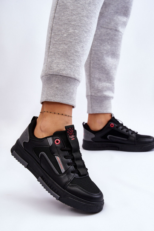 Sneakers modeļa apavi Cross Jeans LL2R4012C melnas krāsas Sneakers modeļa apavi Cross Jeans LL2R4012C melnas krāsas