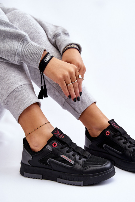 Sneakers modeļa apavi Cross Jeans LL2R4012C melnas krāsas Sneakers modeļa apavi Cross Jeans LL2R4012C melnas krāsas