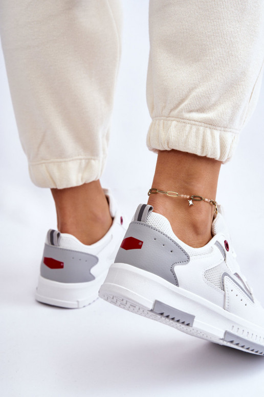 Sneakers modeļa apavi Cross Jeans LL2R4011C baltas krāsas Sneakers modeļa apavi Cross Jeans LL2R4011C baltas krāsas