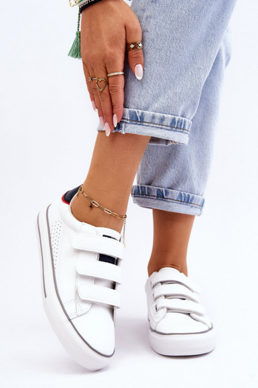 Sporta apavi ar lipīgām aizdarēm Big Star LL274A207 baltas krāsas