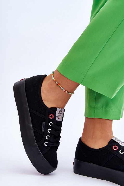 Sieviešu apavi ar platformu Cross Jeans LL2R4039 melnas krāsas