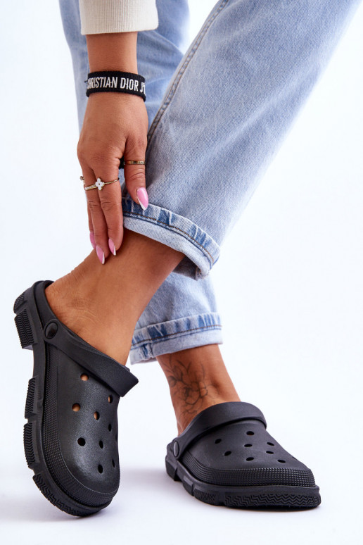 Vieglas čības melnas krāsas Rabios